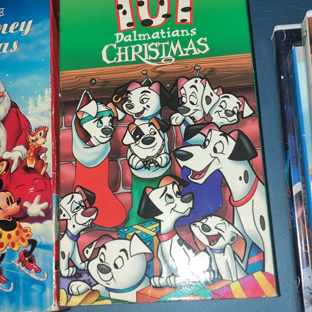 🎄Disney Christmas VHS Collection - Picture 4 of 4